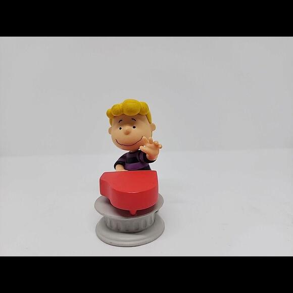Peanuts Schroeder Character From Charlie Brown Red Piano  Toy Figure - Picture 5 of 6
